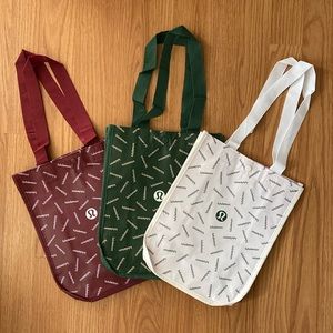 ❤️ Three Brand New Lululemon Small Holiday Tote Bags